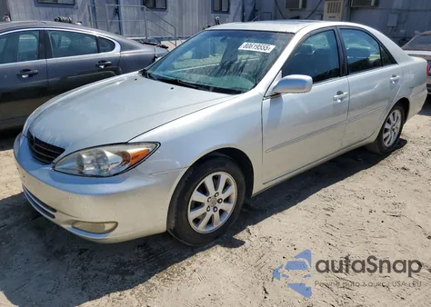 2004 Toyota Camry Le из США, поврежденный, VIN JTDBF32K740152595